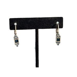 Silver Tone & Blue Crystal Dangle Earrings‎ Feminine Dressy Elegant